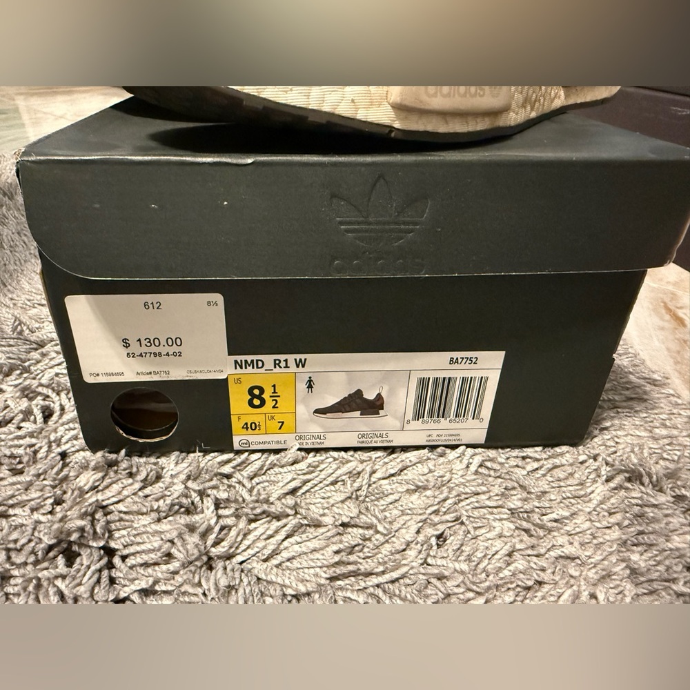 NMD - Picture 2 of 2